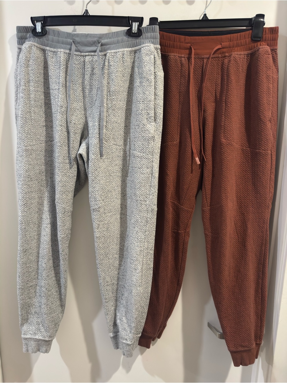 Lululemon At Ease Joggers Lot x2 M5642S Mens Size Large
